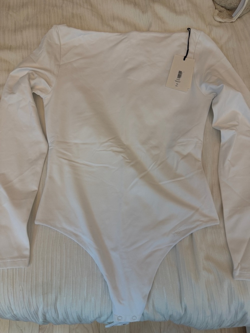 Aritzia White Long-Sleeve Bodysuit